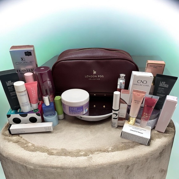 London Fog Other - 🚨 LOW START London Fog Burgundy Beauty Bag with Skincare and Makeup